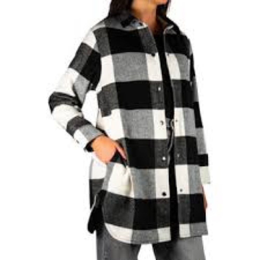 Steve Madden Black and White Plaid Shacket Size Medium